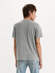 Gris - Camiseta clásica con bolsillo de Levi's® - Imagen 2 de 4