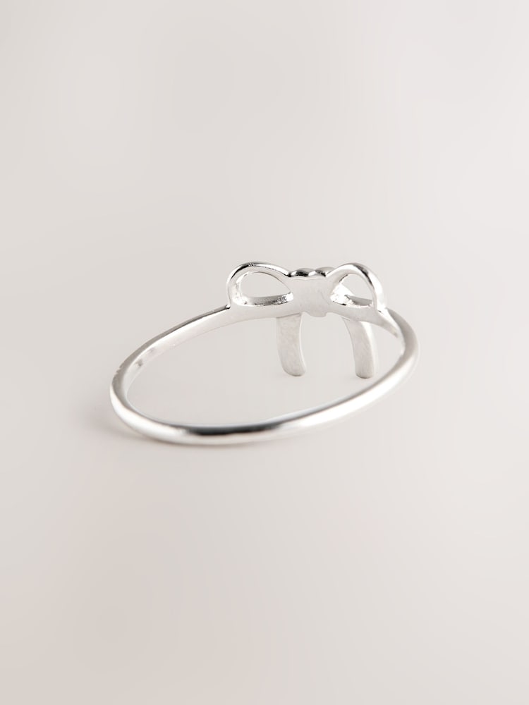 Sterling Silver Bow Ring - Image 3 of 3