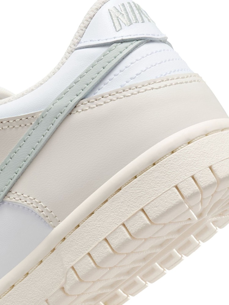 Blanc/Argent naturel - Baskets basses Nike Youth Dunk - Image 11 de 11 Blanc/Argent naturel - Baskets basses Nike Youth Dunk - Image 11 de 11