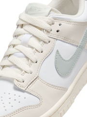 Nike Natural White/Silver Youth Dunk Low Trainers - Image 8 of 9