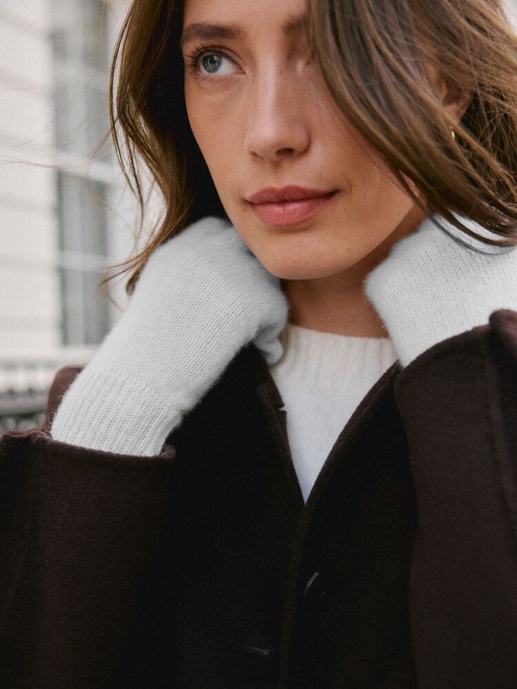 Cream 100% Cashmere Gloves - Image 2 of 3