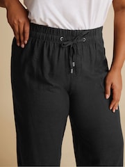 Yours Curve Black Linen Cropped Profile Pockets Trousers - Image 4 of 5