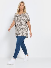 Yours Curve White Pintuck Paisley Flower T-Shirt - Image 2 of 5