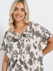 Yours Curve White Pintuck Paisley Flower T-Shirt - Image 4 of 5