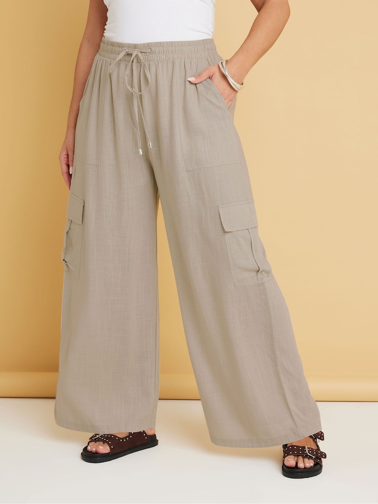 Yours Curve Linen Cargo Trousers - Imagen 2 de 5 Yours Curve Linen Cargo Trousers - Imagen 2 de 5