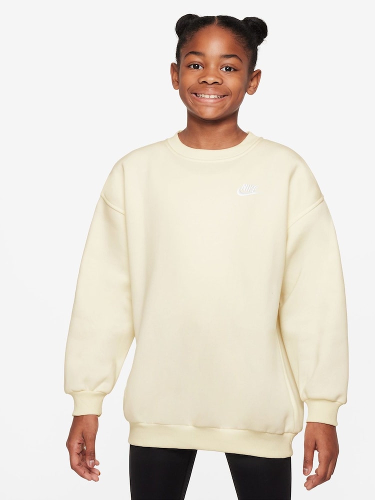 zartes Perlendesign - Nike Club Oversize-Sweatshirt aus Fleece - Bild 1 von 3
