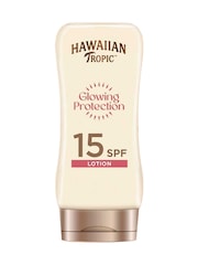 Hawaiian Tropic SPF15 Glowing Protection Suncream Lotion 180ml - Image 1 of 5