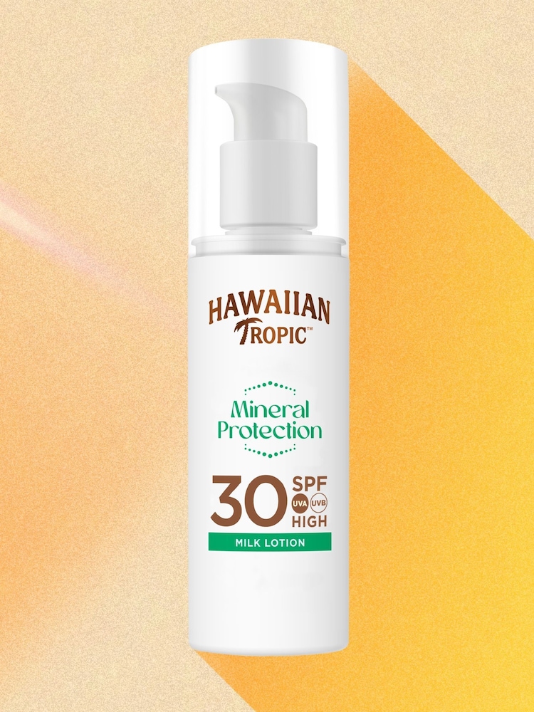 Hawaiian Tropic Mineral Protection Milk Lotion SPF30 100ml - Image 2 of 2