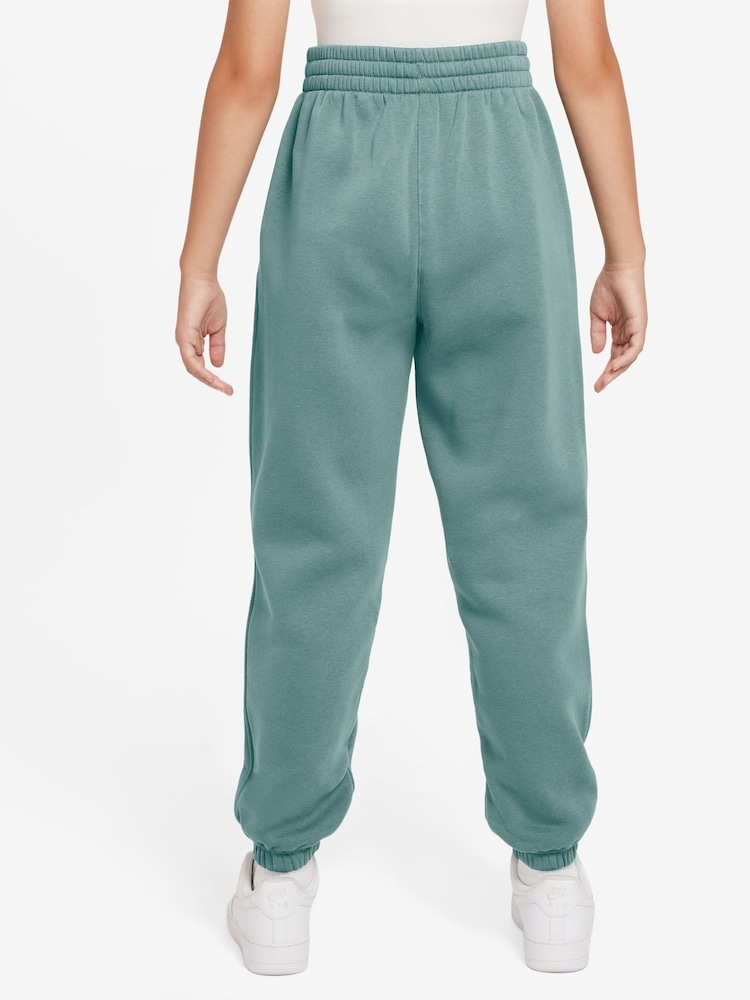 Azul Cannon - Nike Oversized Club Fleece Joggers - Imagen 2 de 3 Azul Cannon - Nike Oversized Club Fleece Joggers - Imagen 2 de 3