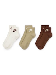 Nike Natural Everyday Essential Ankle 100% Cotton Socks 3 Pack - Image 2 of 4