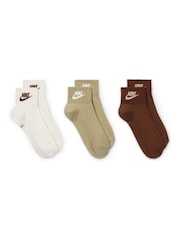 Nike Natural Everyday Essential Ankle 100% Cotton Socks 3 Pack - Image 3 of 4