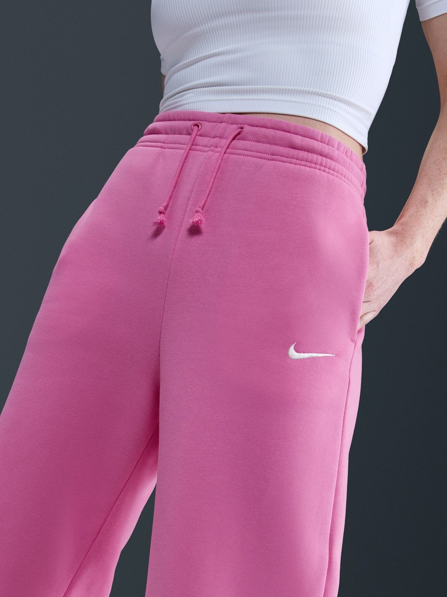 nike essential joggers pink