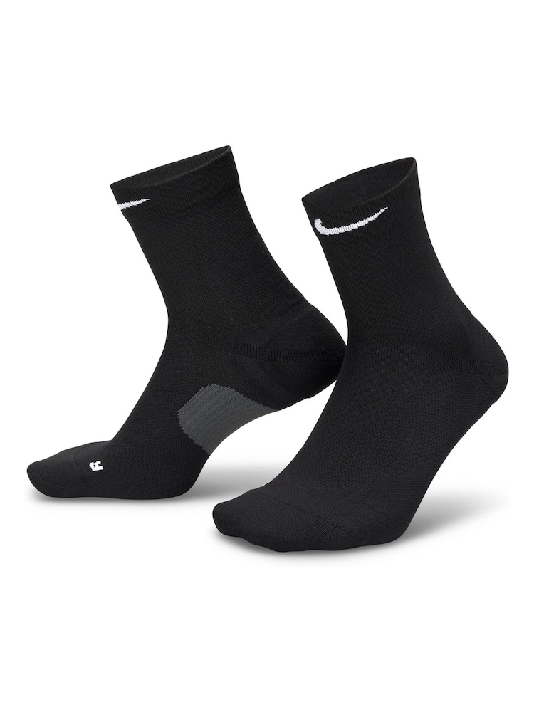 Nike Black Fast Performance Crew Socks 1 Pack - Image 1 of 4