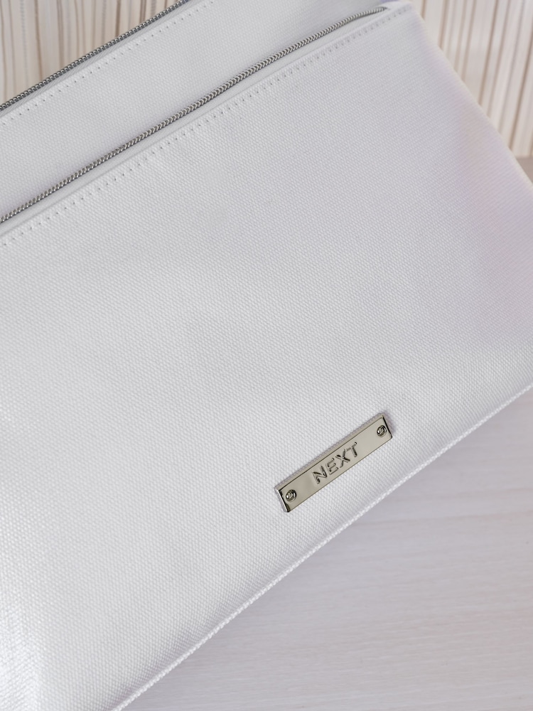 Water Resistant Make-Up Bag - Image 6 of 6