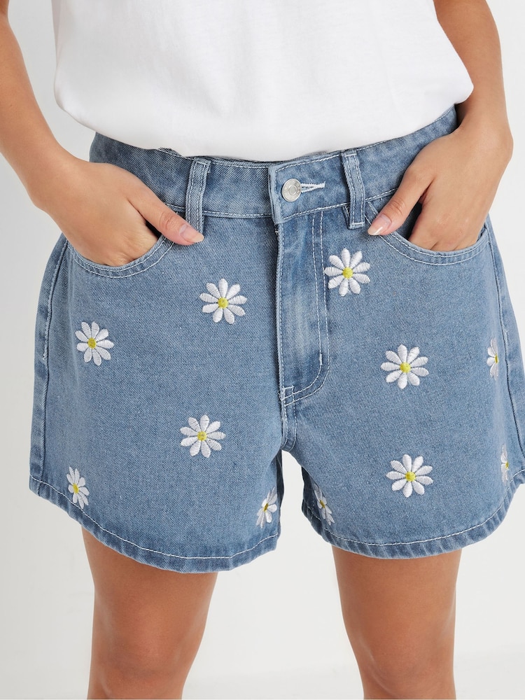 PixieGirl Petite Blue Daisy Shorts - Image 5 of 5