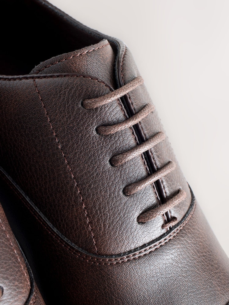 Brown Oxford Toe Cap Shoes - Image 6 of 6