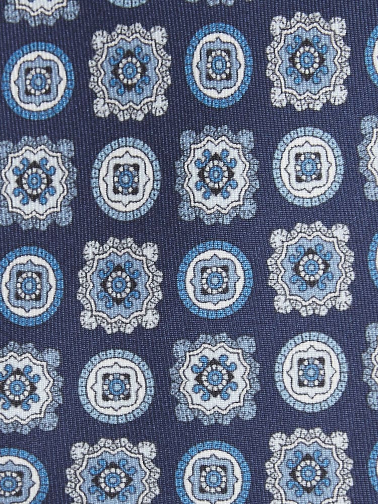 Reiss Eclipse Blue Primo Silk Foulard Medallion Print Tie - Image 5 of 5