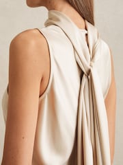 Цвет шампанского - Платье-макси Reiss Fae Satin Cape - Image 5 of 7