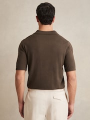Коричнево-шоколадный - Reiss Manor Merino Wool Short Sleeve Polo Shirt - Изображение 5 из 6