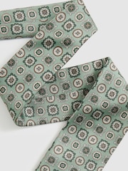Reiss Soft Sage Primo Silk Foulard Medallion Print Tie - Image 3 of 5