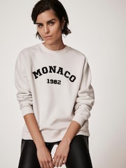 كريم - Mint Velvet Monaco Graphic Sweatshirt - صورة 4 من 8