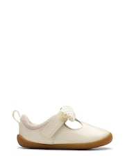 Clarks White Wide Fit (G) Toddler Roamer Trim Shoes - Image 1 of 6