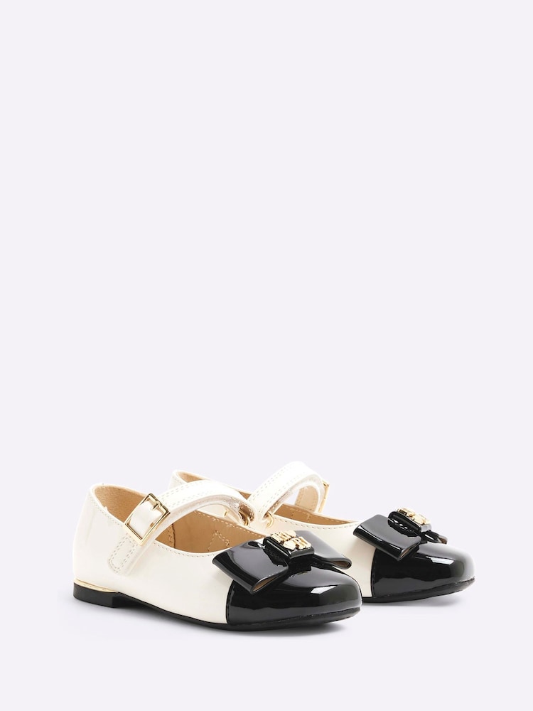 River Island Cream Girls Mono Bow Ballet Shoes - Image 2 of 5