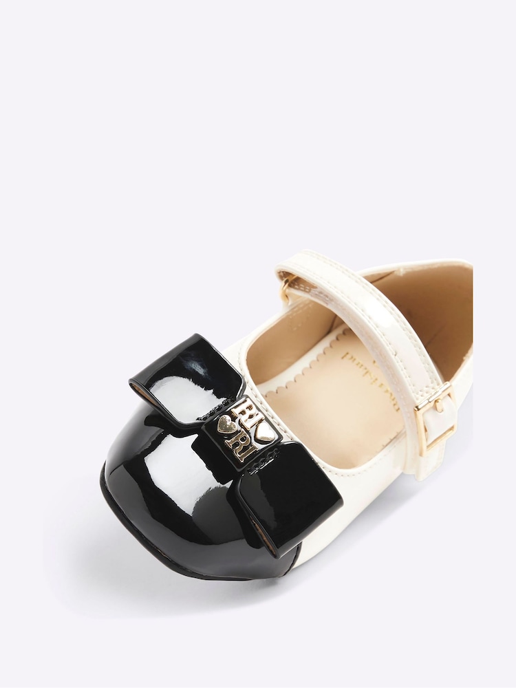 River Island Cream Mono Bow Ballet Shoes - Image 5 of 5 River Island Cream Mono Bow Ballet Shoes - Image 5 of 5