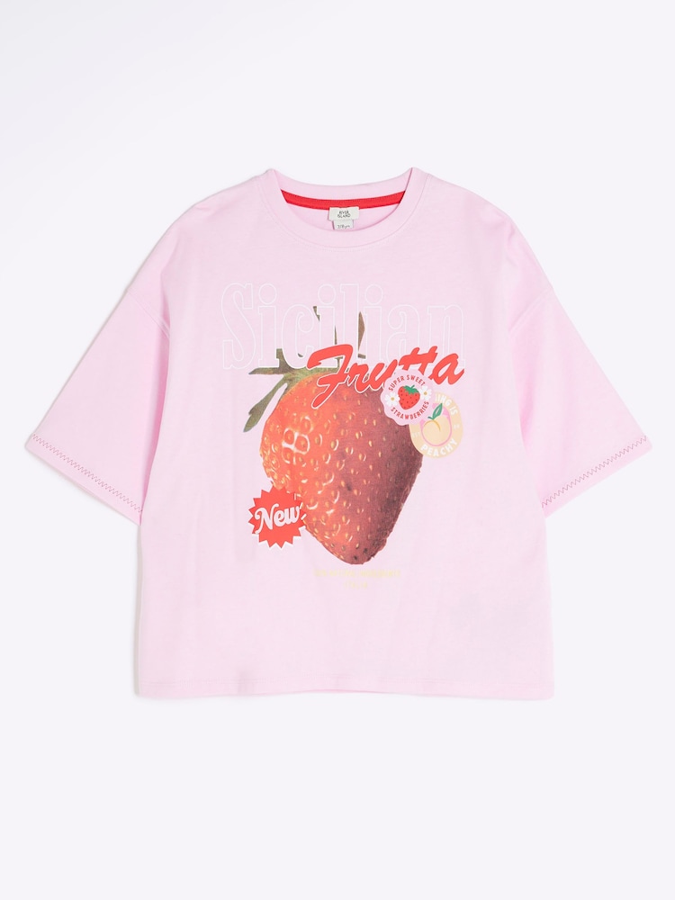 Camiseta de algodón 100 % con diseño de fresas para niña de River Island - Imagen 1 de 4