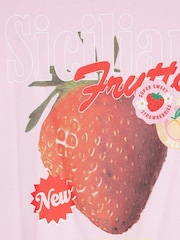 Camiseta de algodón 100 % con diseño de fresas para niña de River Island - Imagen 3 de 4