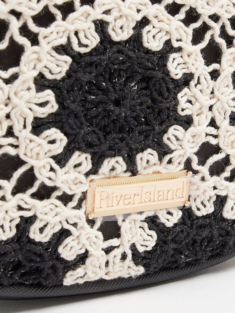 River Island Black Girls Crochet Scoop Bag - Image 6 of 6