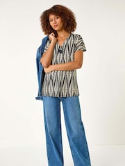 Roman Abstract Print Front Pleat Stretch Top - Imagen 2 de 5