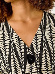 Roman Abstract Print Front Pleat Stretch Top - Imagen 5 de 5