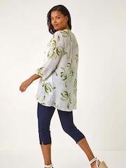 Roman Green/White Floral Print Pleat Front Top - Image 3 of 5