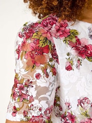 Roman Red Floral Print Lace Top - Image 5 of 5