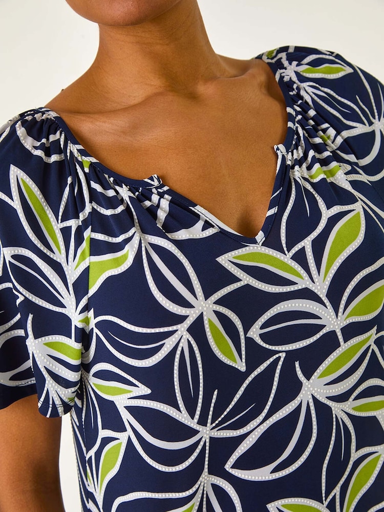 Roman Green Textured Leaf Print V-Neck Stretch Top - Image 5 of 5