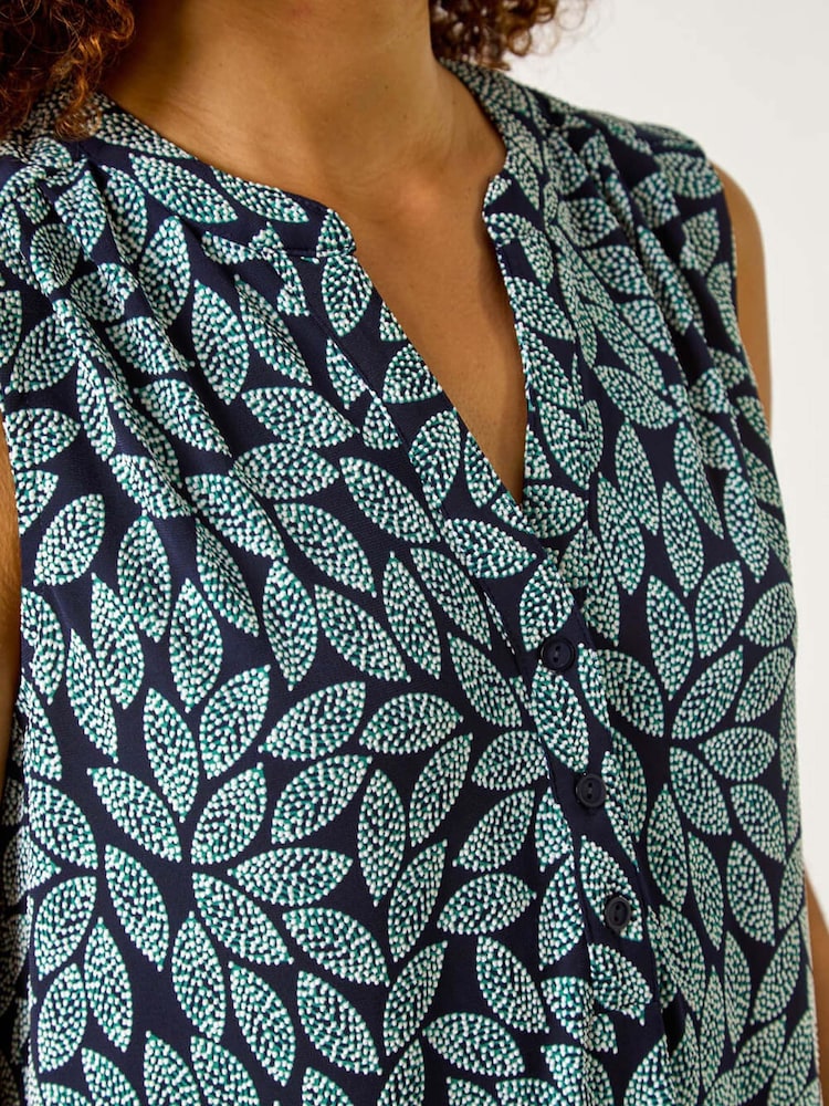 Roman Blue Textured Leaf Print Stretch Top - Image 5 of 5