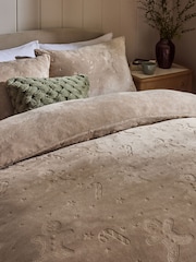 Natural Gingerbread Christmas Fleece Duvet Cover and Pillowcase Set - Image 2 of 4