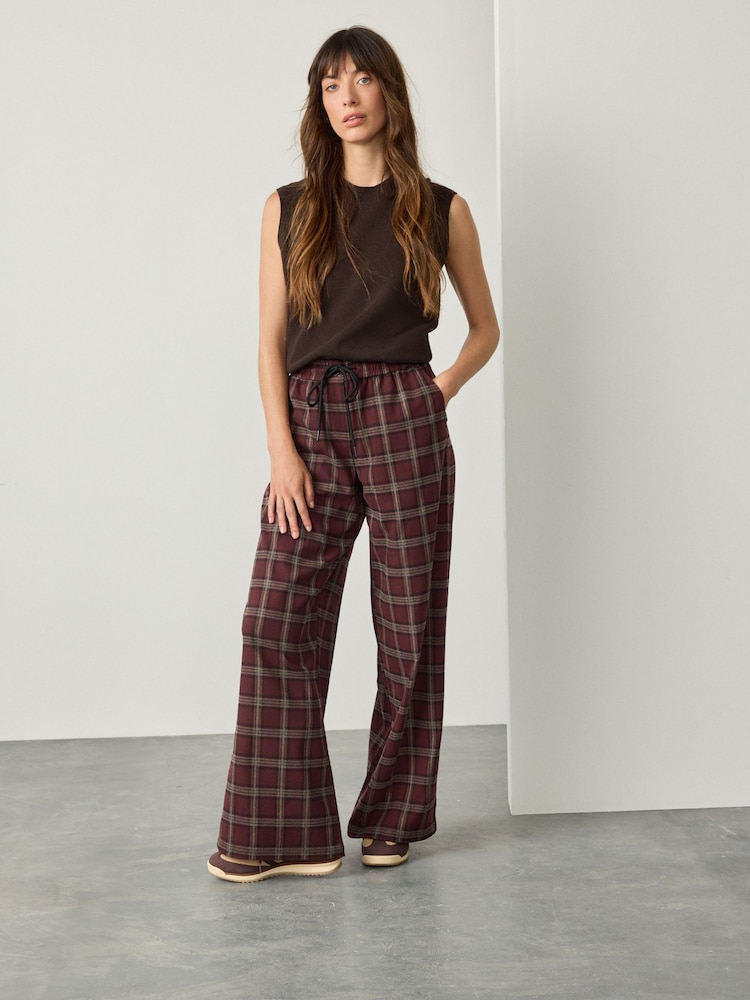 Burgundy Red Pull On Wide leg Check Trousers - Image 1 of 3 Burgundy Red Pull On Wide leg Check Trousers - Image 1 of 3