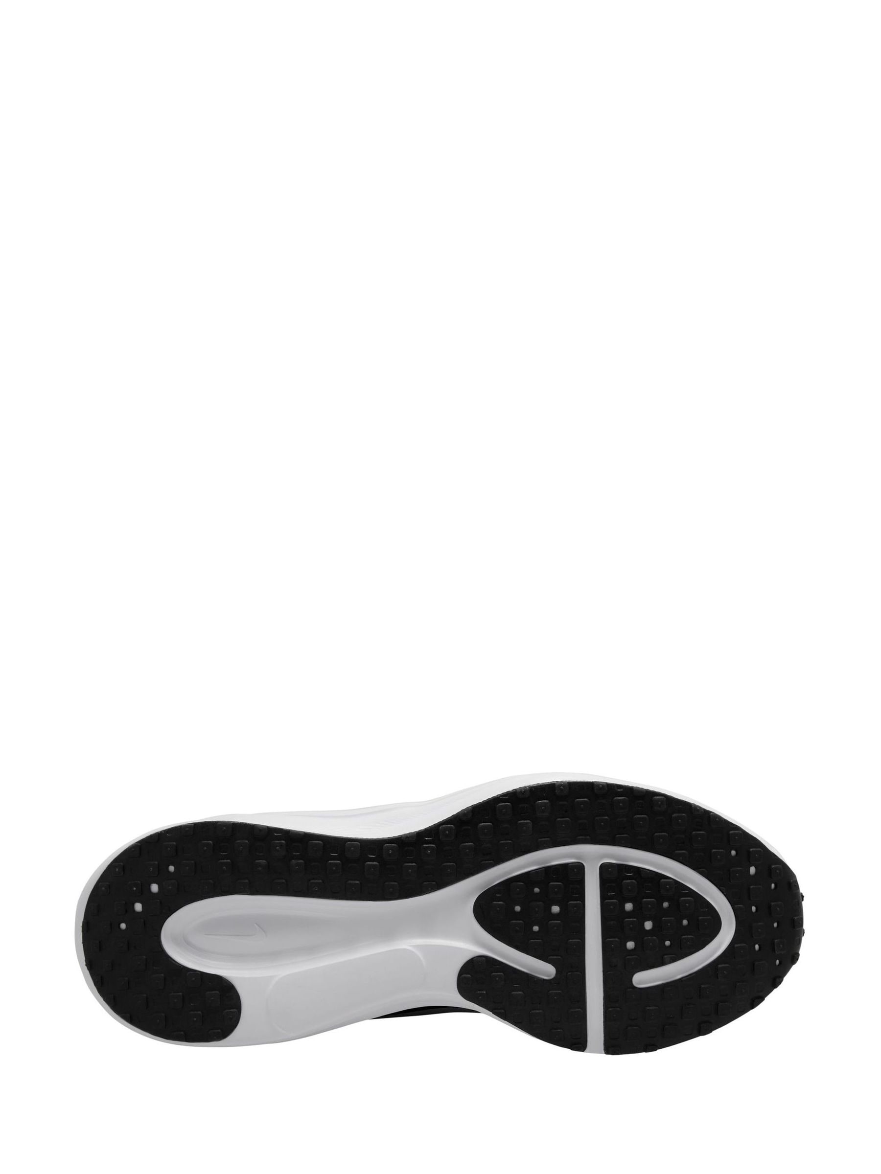 Buy Nike Extra Wide Revolution 8 кросівки для бігу з сайту Next