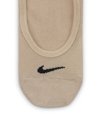 Natural - Pack de 3 calcetines invisibles con diseño deportivo y ligero para uso diario de Nike - Imagen 7 de 7
