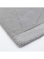 Gallery Home Grey Lambswool Rug - Image 3 of 3