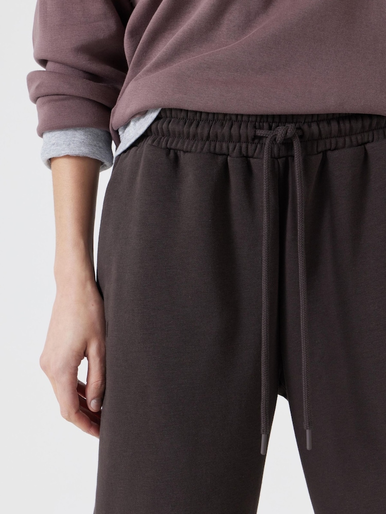 Hush Brown Alyna Pocket Detail Relaxed Joggers - Image 4 of 5