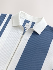 Blue/White Zip - Strukturiertes Jersey-Hemd mit Streifen - Bild 6 von 7