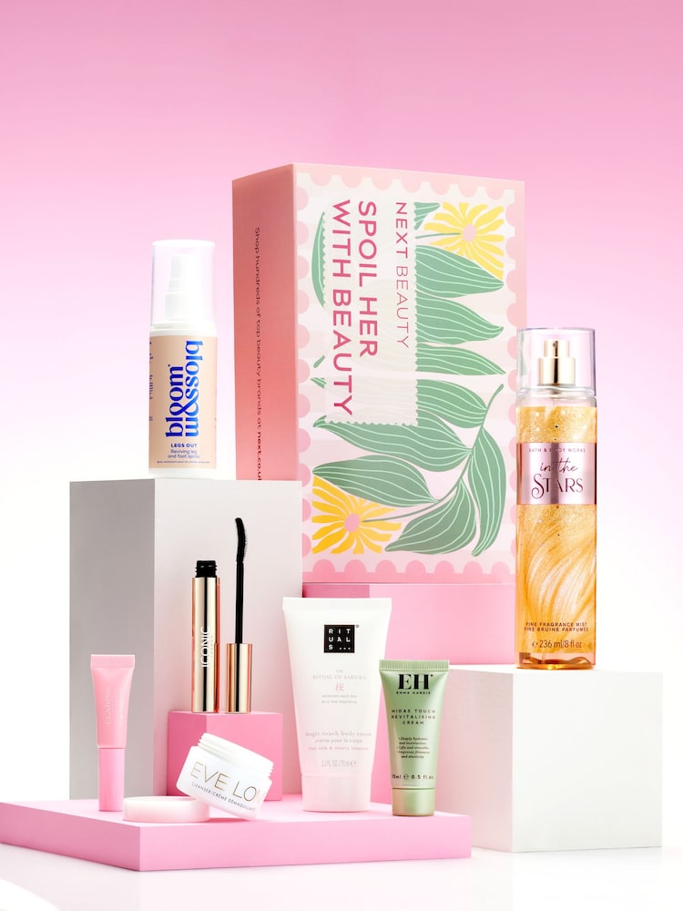 Spoil Her With Beauty Box (Worth Over £123) - Image 1 of 3