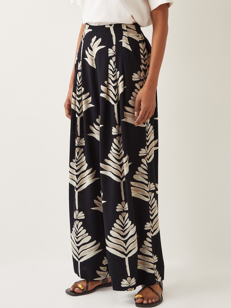 Monsoon Black Pamela Leaf Print Wide Leg Trousers - Image 2 of 4