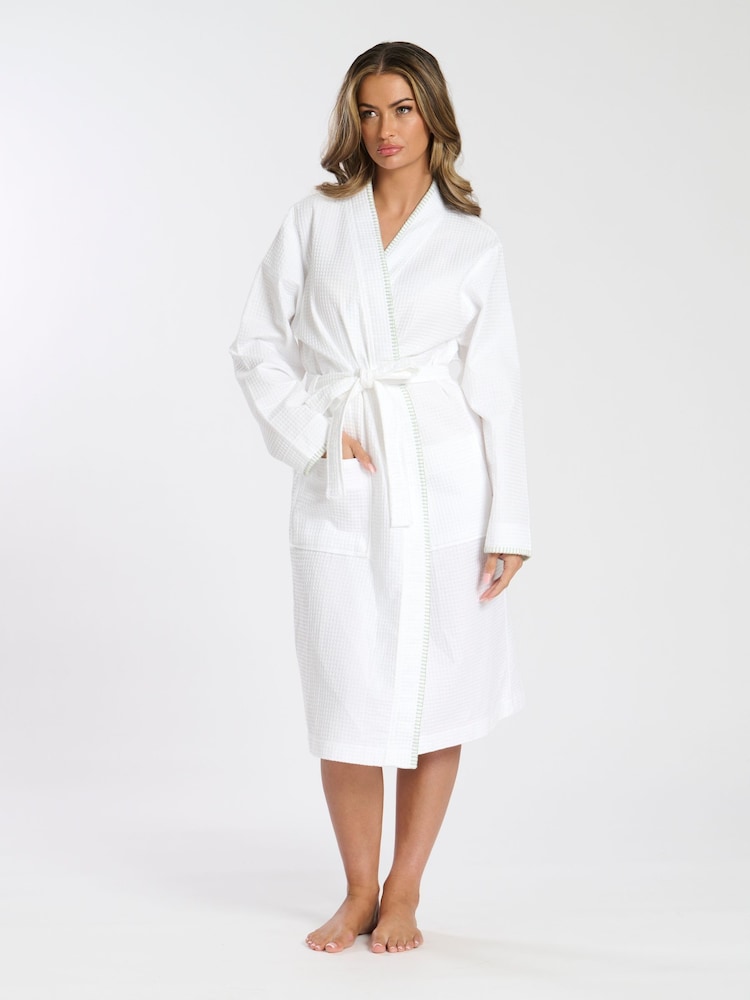 Loungeable White/Green Whipstitch Detail Knee Length 100% Cotton Waffle Robe - Image 2 of 5