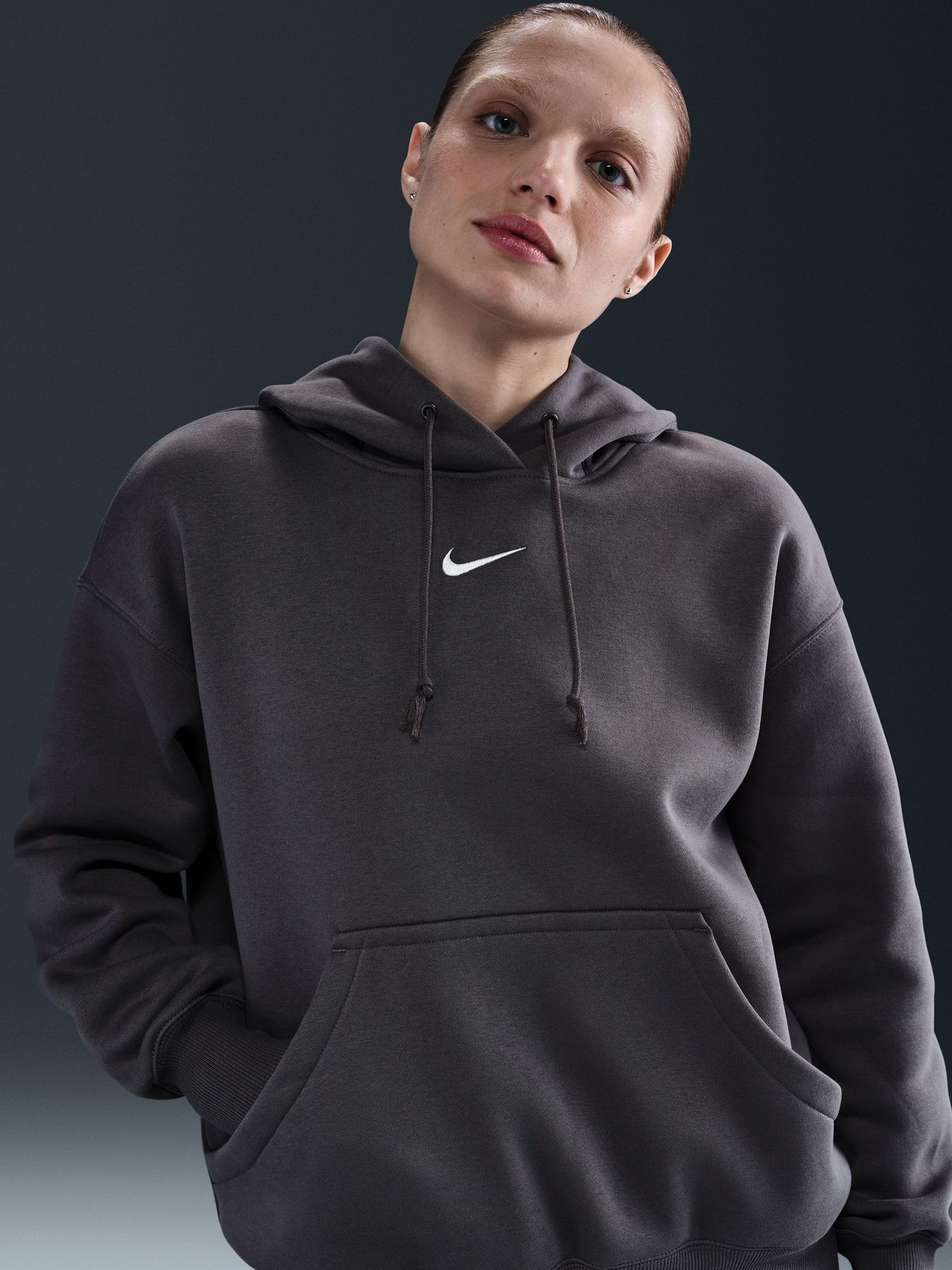 nike sportswear fleece trend hoodie