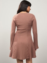 Chocolate marrom - Mini Ribbed Long Sleeve Scoop Neck Dress - Imagem 2 de 6