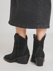 Simply Be Braided Western Boots In Extra Wide Fit - Image 3 of 5